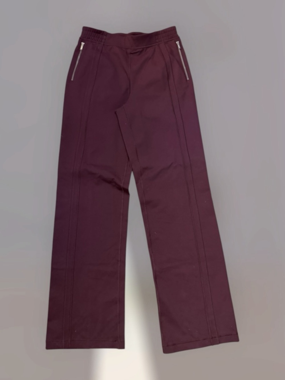 NWT Lululemon define mid-rise track pant Luon